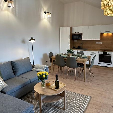 Green Apartment - City Centre - Main Square Liptovský Mikuláš Eksteriør bilde